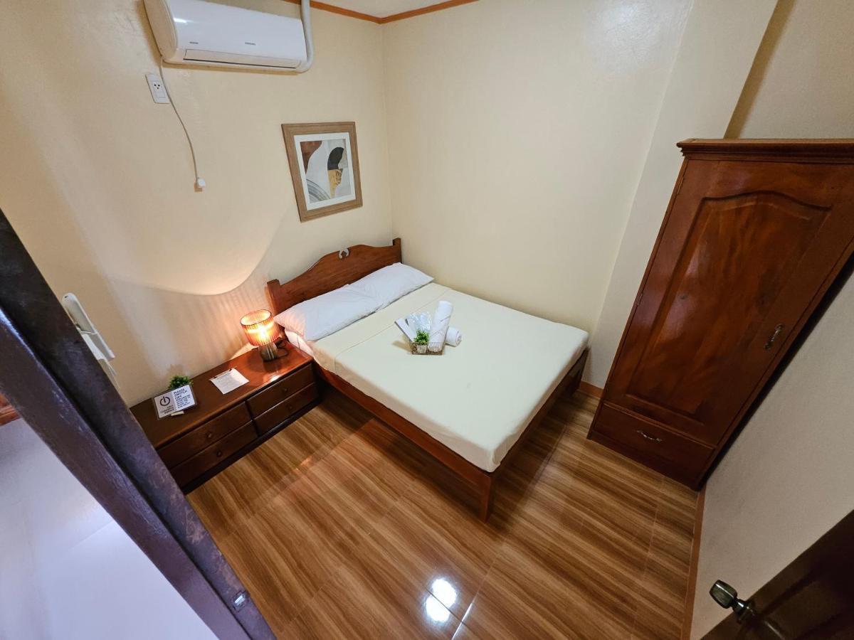 Hotel Moalboal Cay Esterno foto